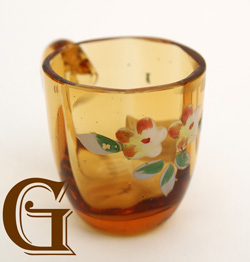 amber glass tot